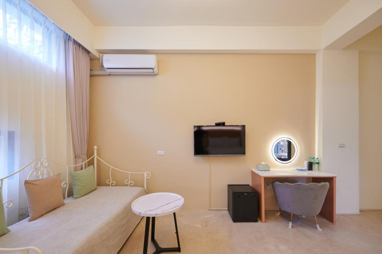 Avenue B&B مدينة هوالين المظهر الخارجي الصورة